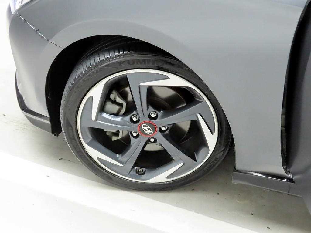 HYUNDAI Veloster 2018 Gris - Importación desde Corea - HF Imports Iquique - Foto 19