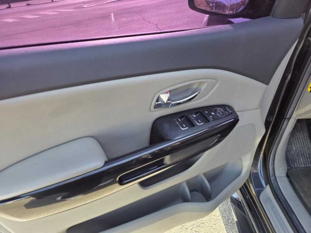 KIA Carnival 2016 Gris - Importación desde Corea - HF Imports Iquique - Foto 15