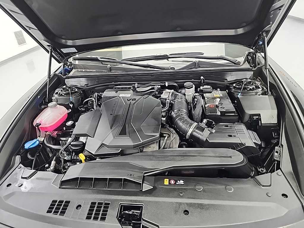 HYUNDAI Grandeur - Vista 5