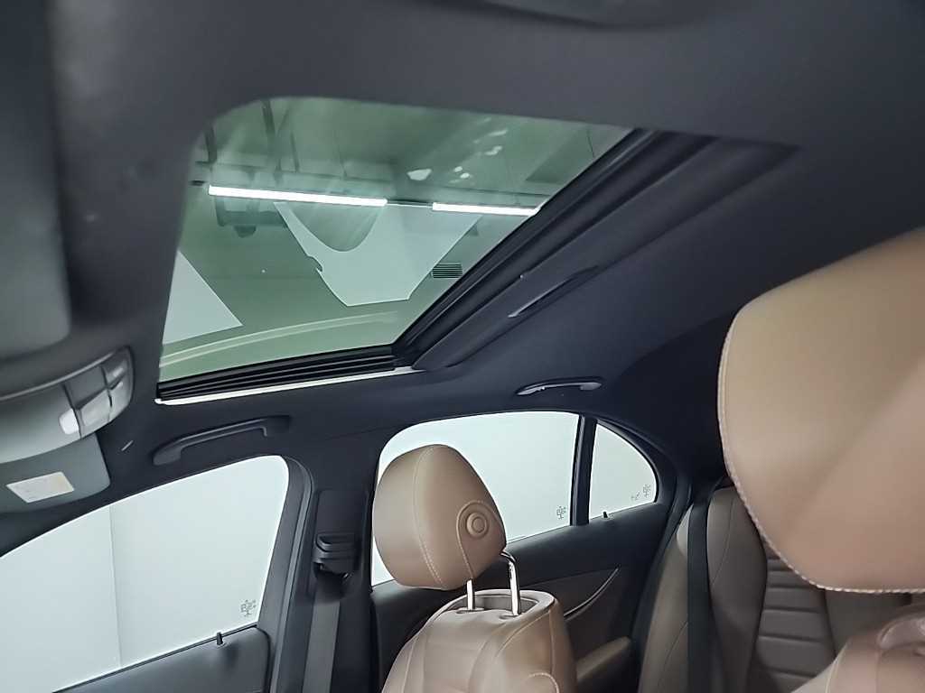 Mercedes Benz E class 2021 Gris - Importación desde Corea - HF Imports Iquique - Foto 15