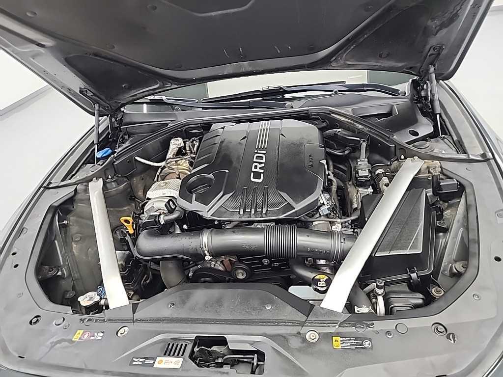 Genesis G70 - Vista 5