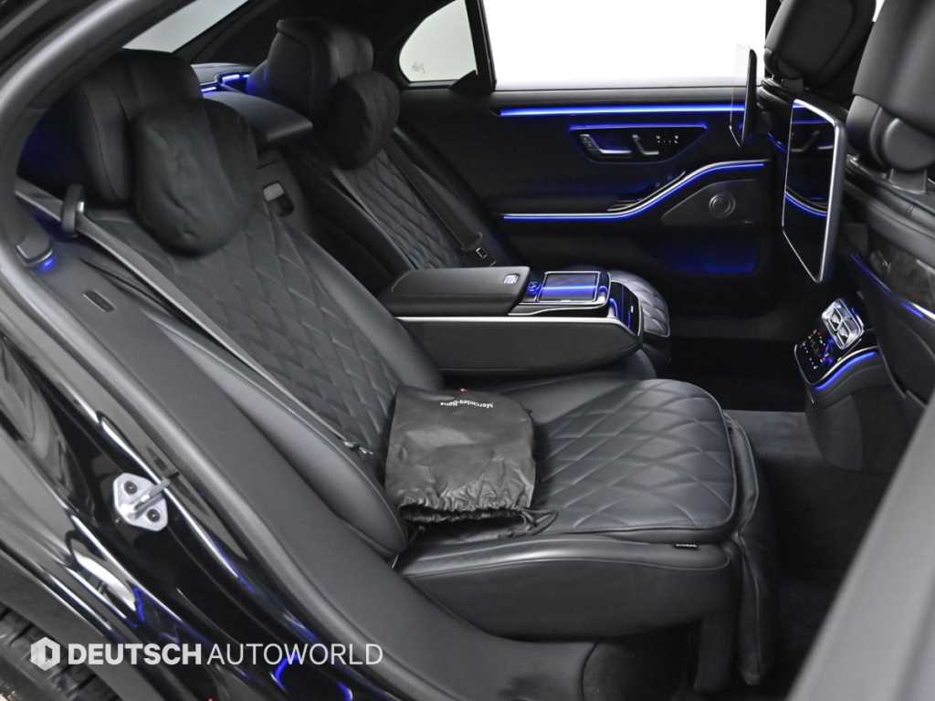 Mercedes Benz S Class - Vista 12