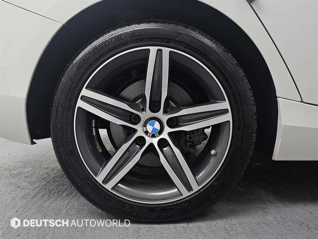 BMW 1 series - Vista 5