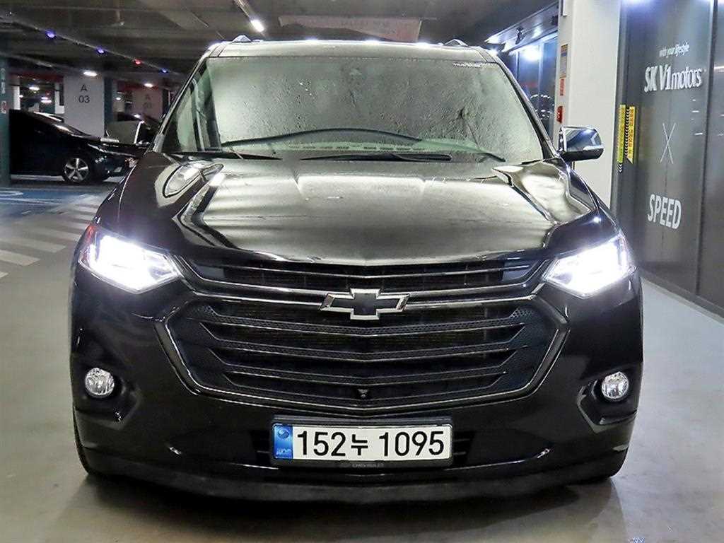 Chevrolet Travers - Vista 2