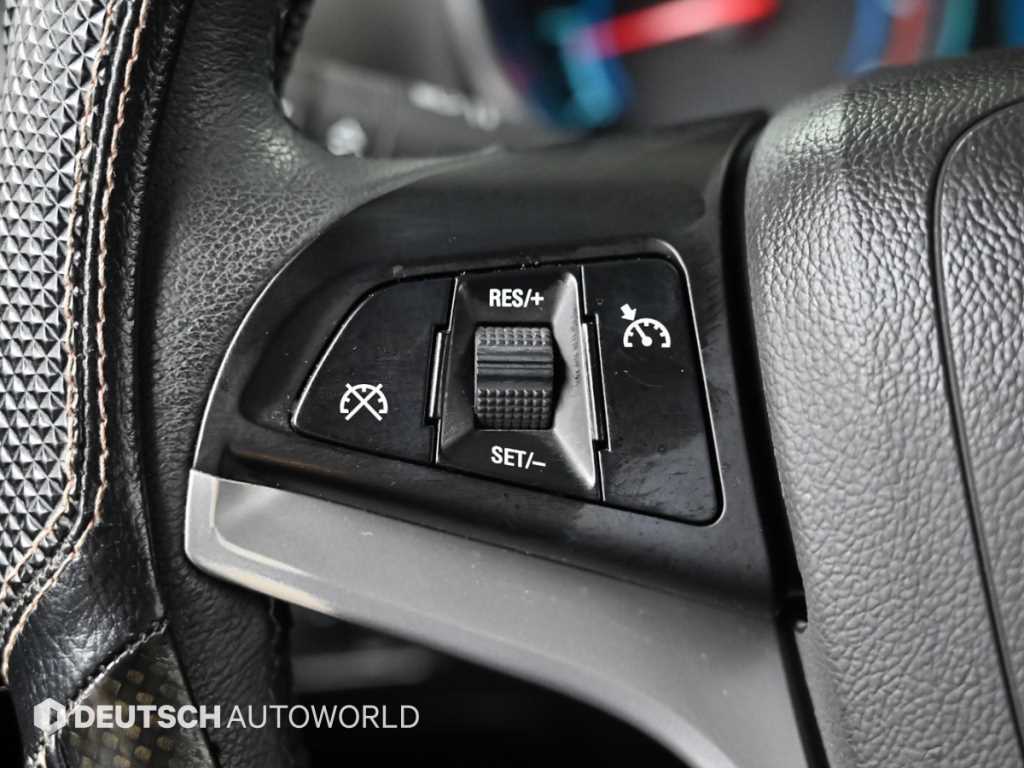 Chevrolet Cruise 2016 Blanco - Importación desde Corea - HF Imports Iquique - Foto 17