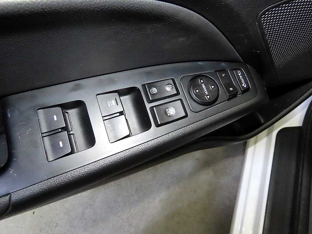 HYUNDAI Avante 2019 Blanco - Importación desde Corea - HF Imports Iquique - Foto 13