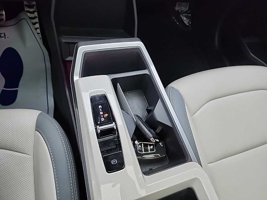 Ssangyong Torres - Vista 9