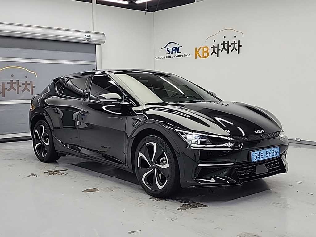 KIA EV6 - Vista 4