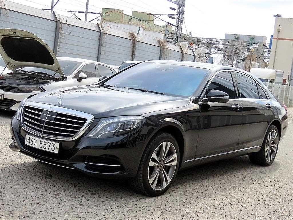Mercedes Benz S Class - Vista 2