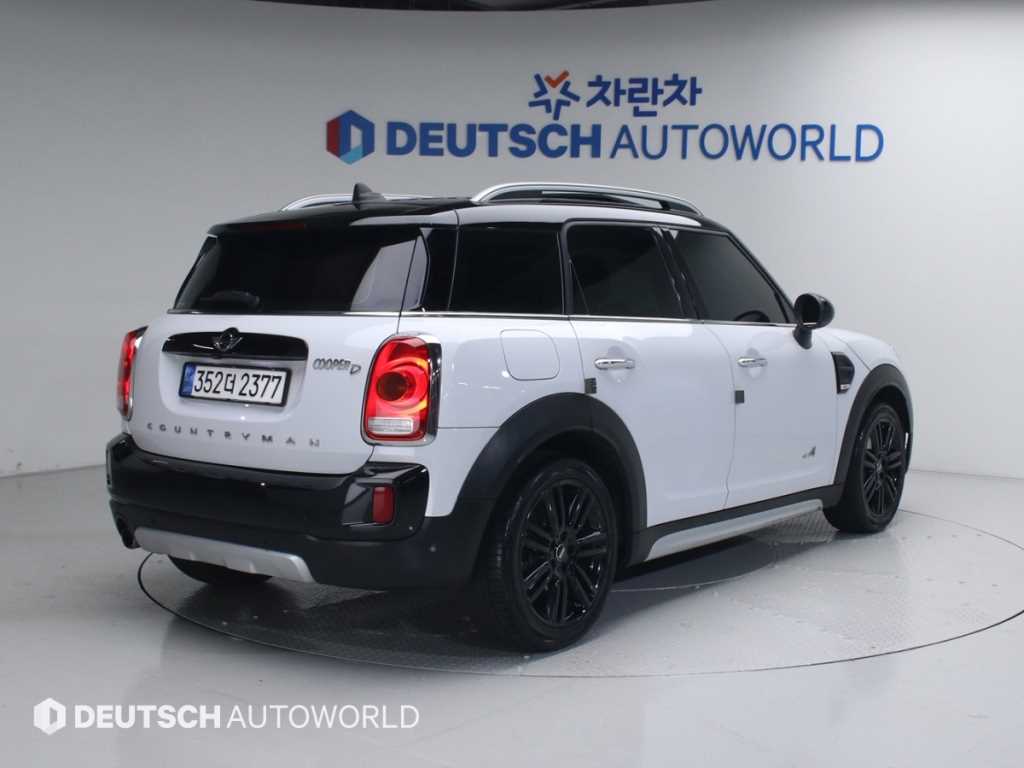 Mini Countryman - Vista 2