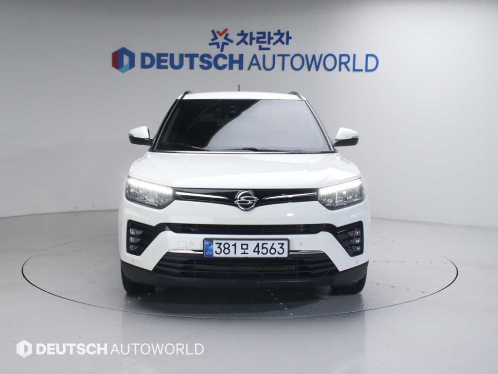 Ssangyong Tivoli - Vista 3