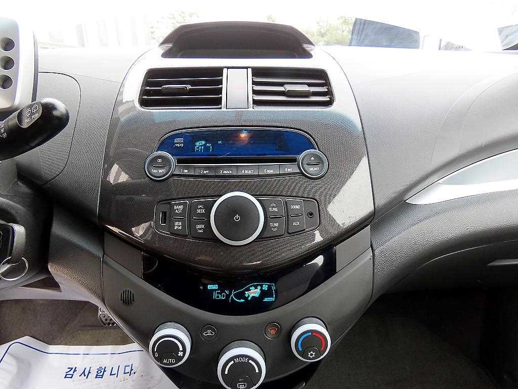 Chevrolet Spark - Vista 12