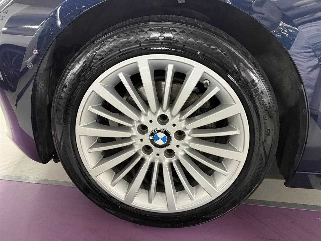 BMW Gran Turismo 2018 Azul - Importación desde Corea - HF Imports Iquique - Foto 17