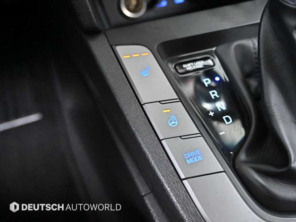 HYUNDAI Avante 2016 Plateado - Importación desde Corea - HF Imports Iquique - Foto 17