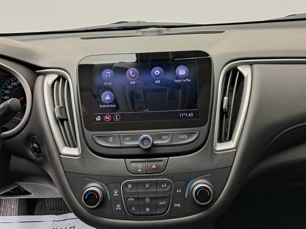 Chevrolet Malibu - Vista 9