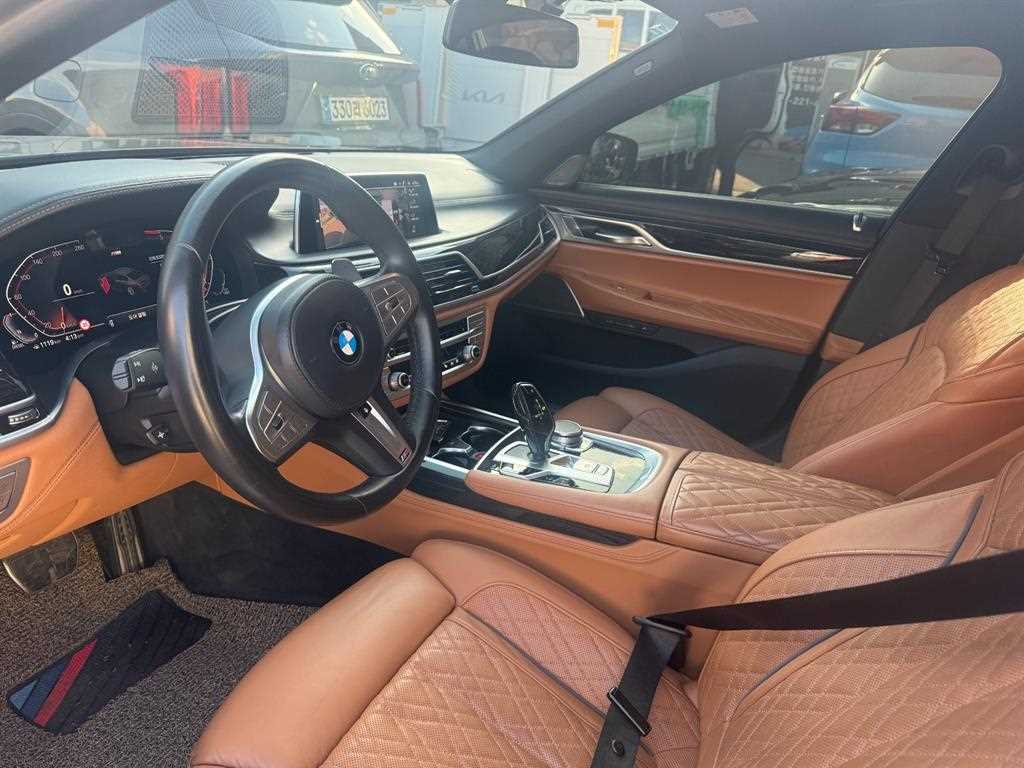 BMW 7 Series - Vista 10