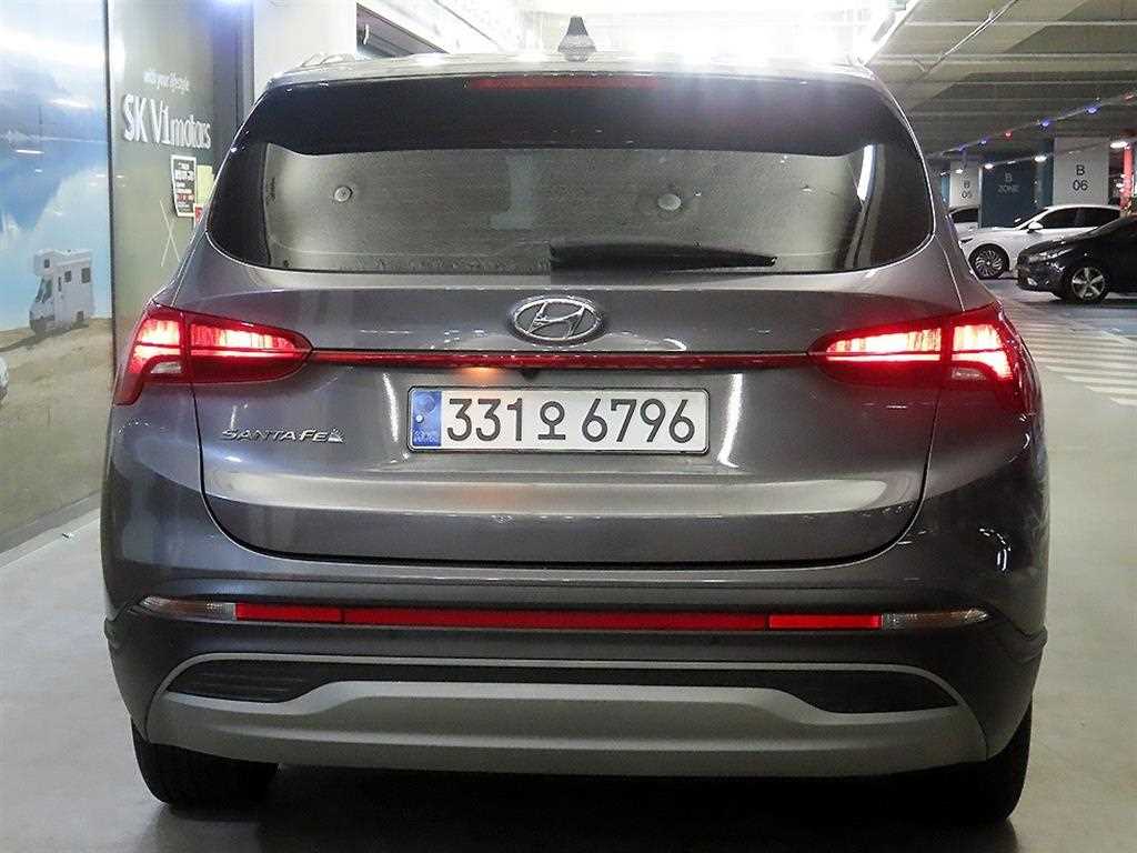 HYUNDAI Santa Fe - Vista 5