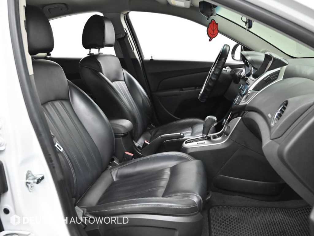 Chevrolet Cruise - Vista 10