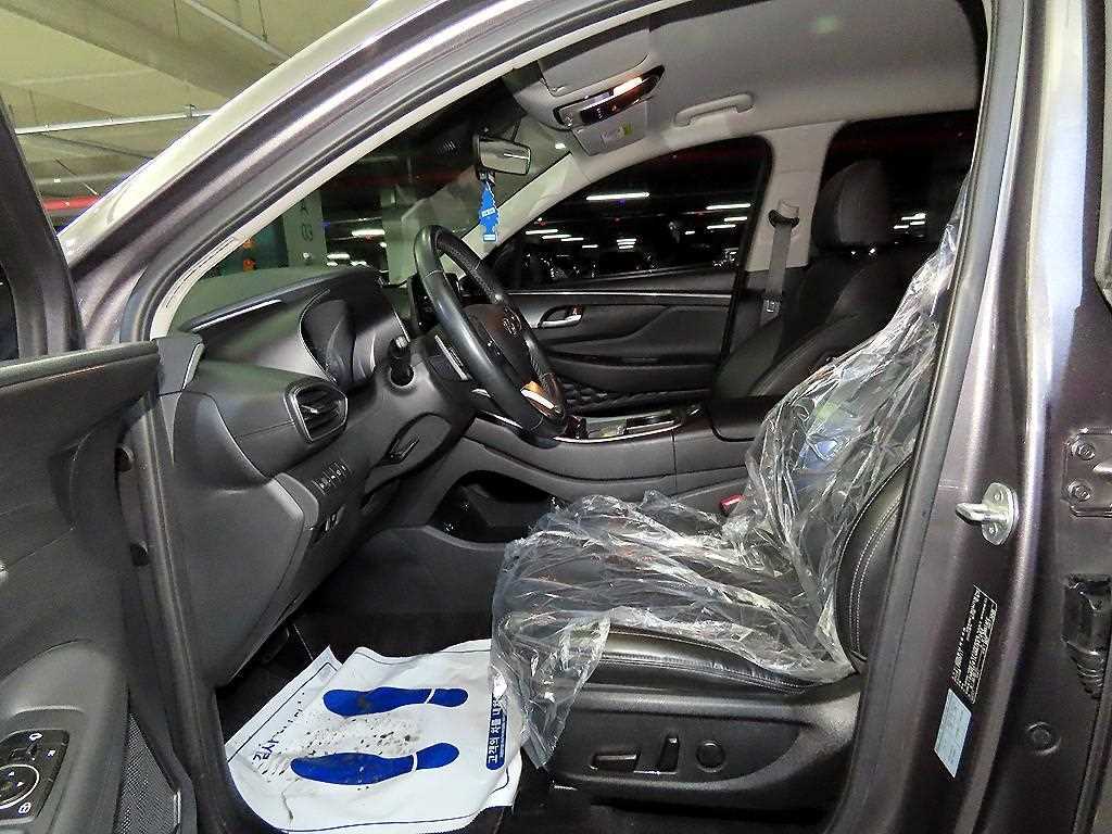 HYUNDAI Santa Fe - Vista 6