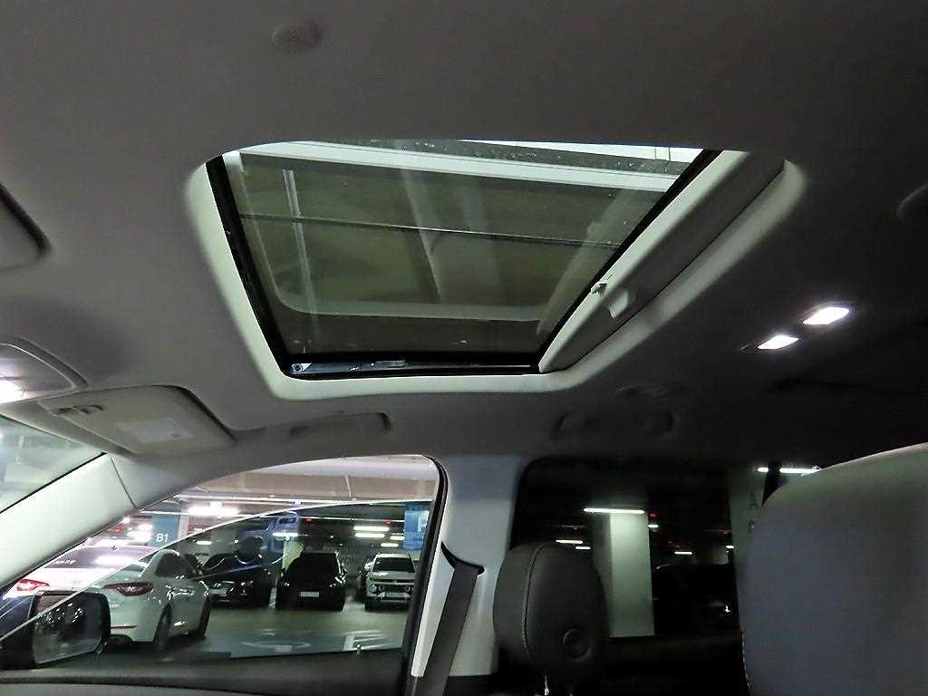 Chevrolet Travers 2021 Negro - Importación desde Corea - HF Imports Iquique - Foto 16