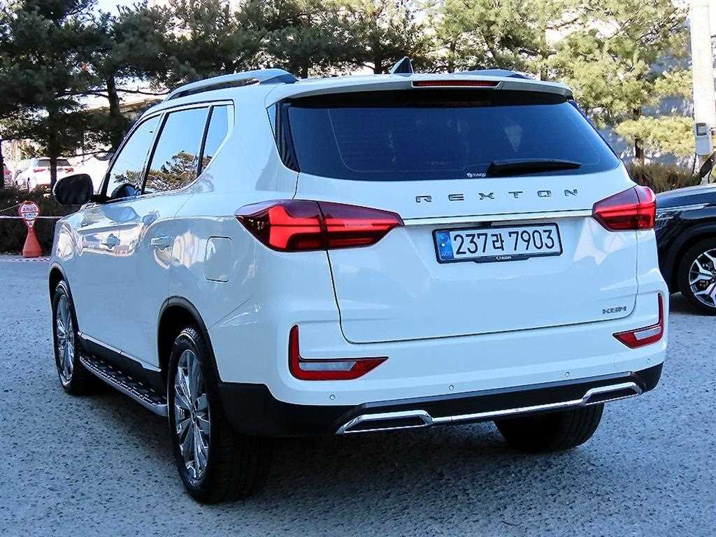 Ssangyong Rexton - Vista 3