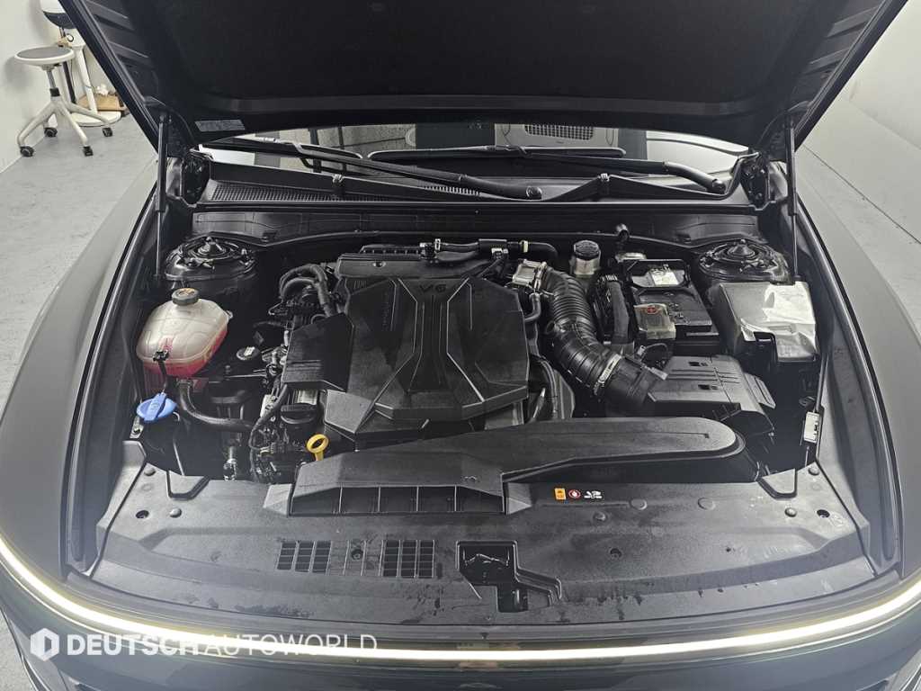 HYUNDAI Grandeur - Vista 6