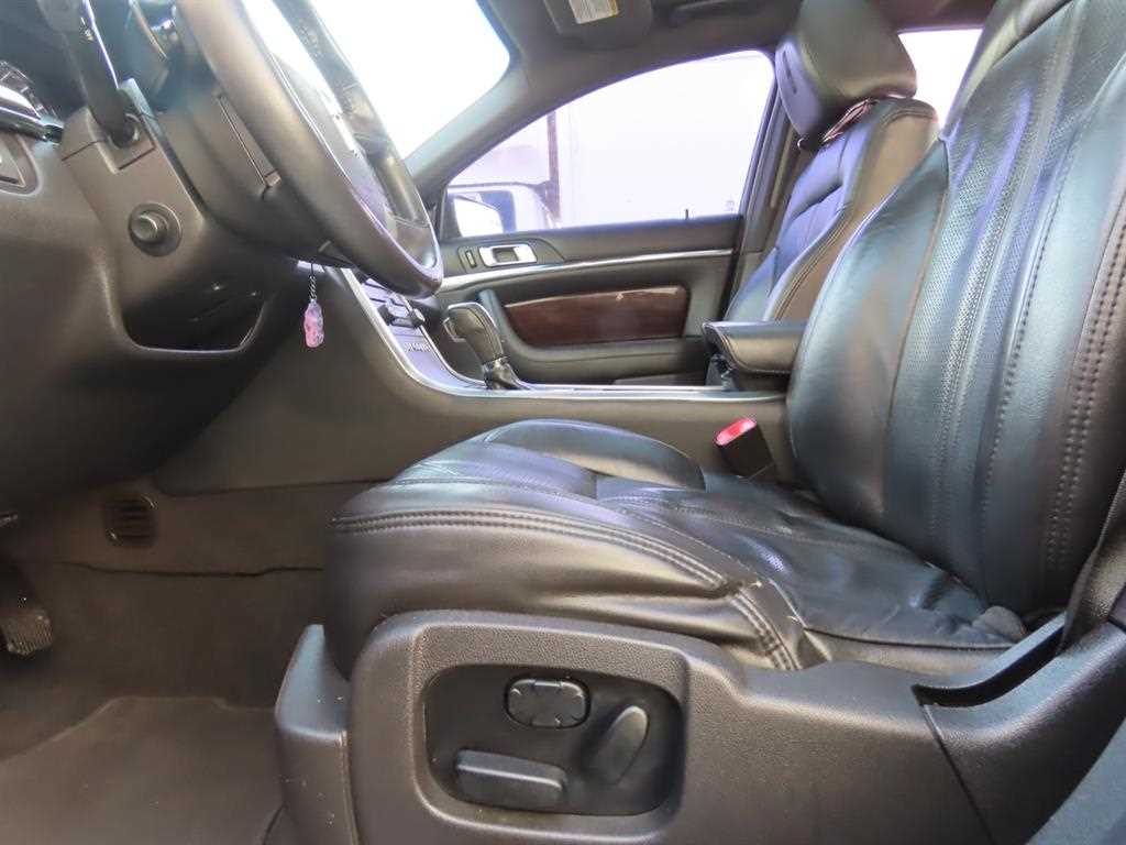 Lincoln MKS 2010 Negro - Importación desde Corea - HF Imports Iquique - Foto 15