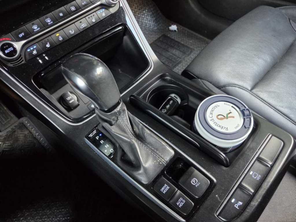 HYUNDAI Grandeur - Vista 8