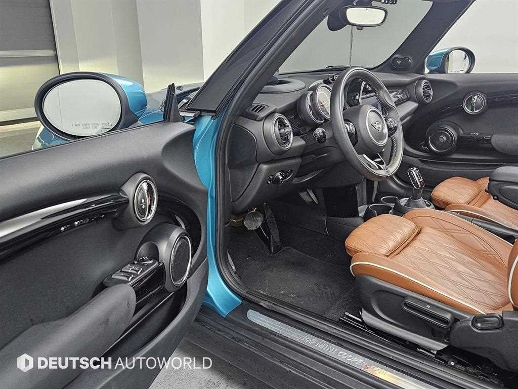 Mini Cooper Convertible - Vista 11