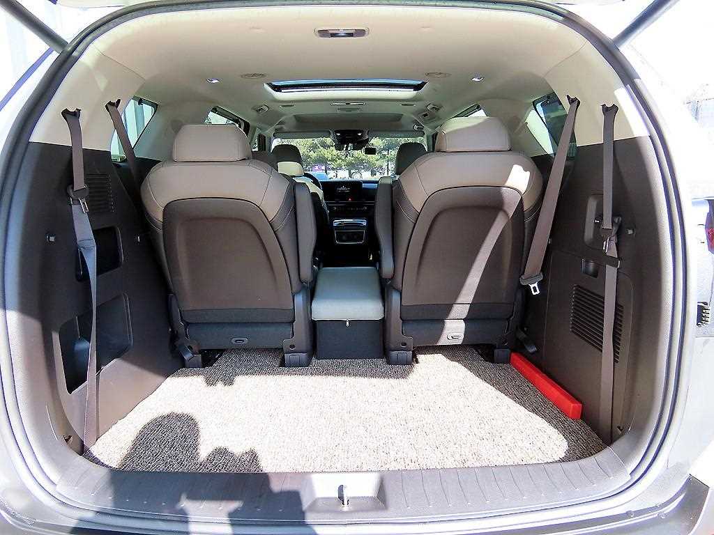 KIA Carnival 2024 Blanco - Importación desde Corea - HF Imports Iquique - Foto 17