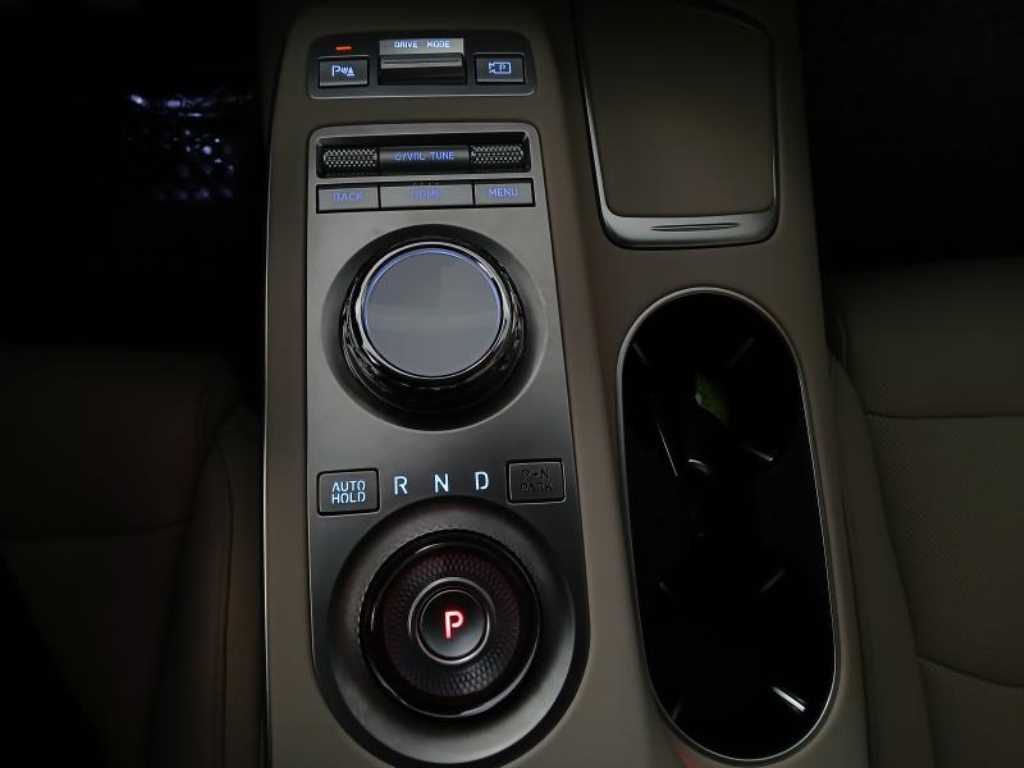 Genesis GV70 2023 Blanco - Importación desde Corea - HF Imports Iquique - Foto 13