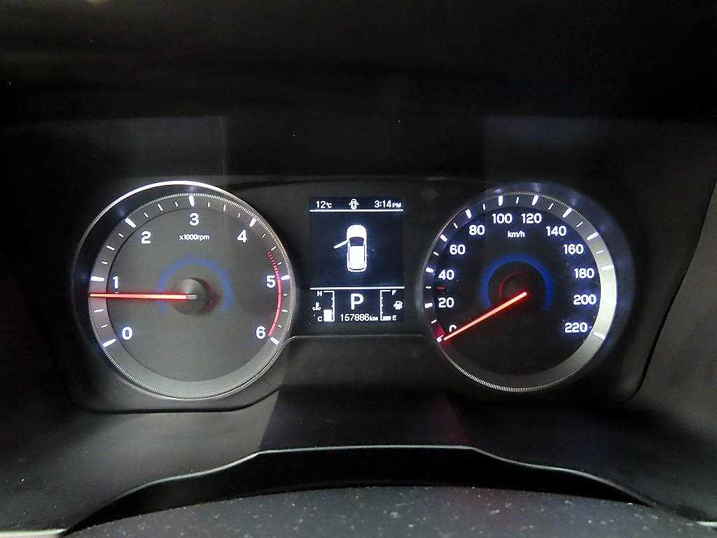 Ssangyong Tivoli - Vista 9