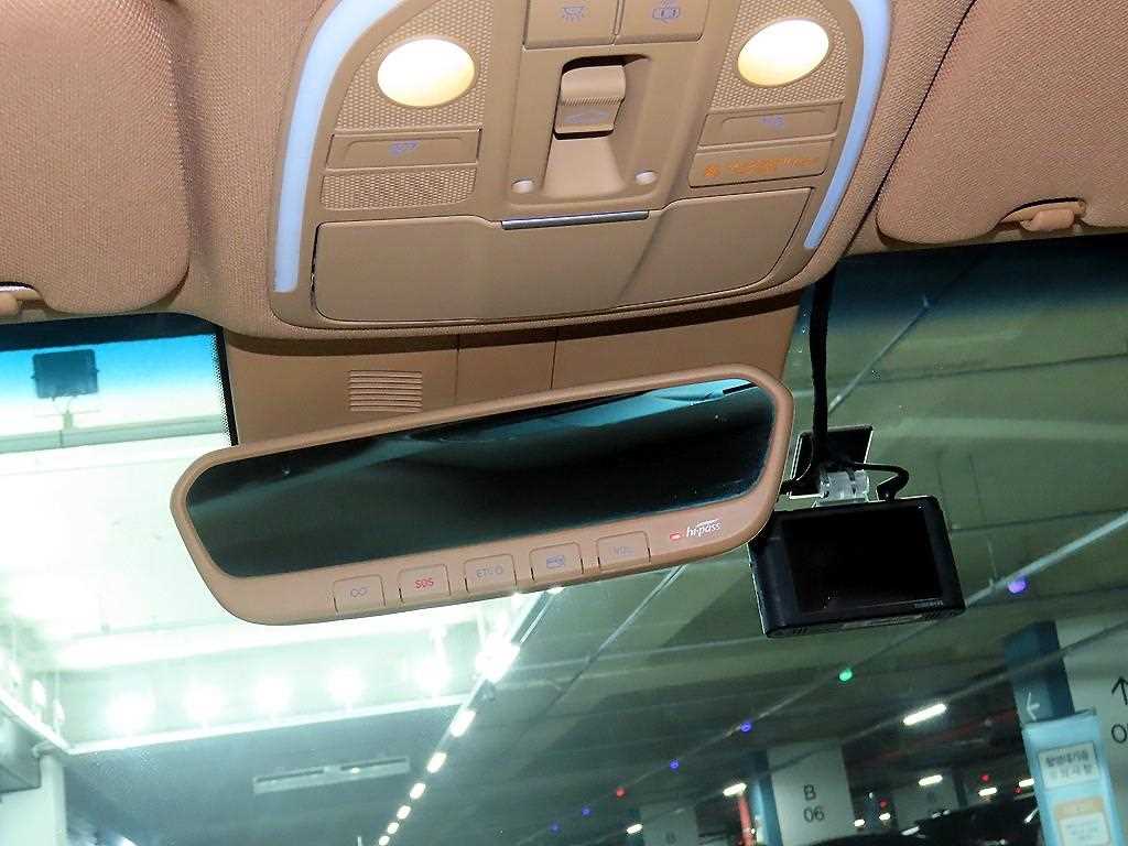 Genesis G70 2022 Blanco - Importación desde Corea - HF Imports Iquique - Foto 15