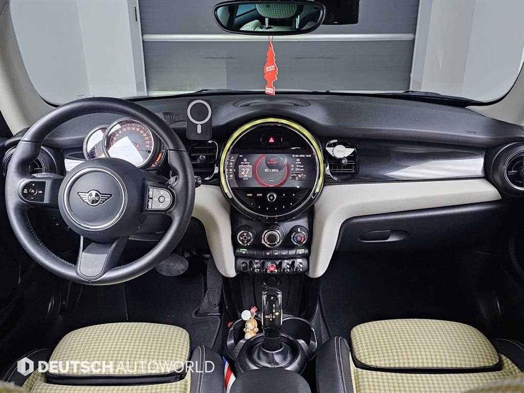 Mini Cooper - Vista 7