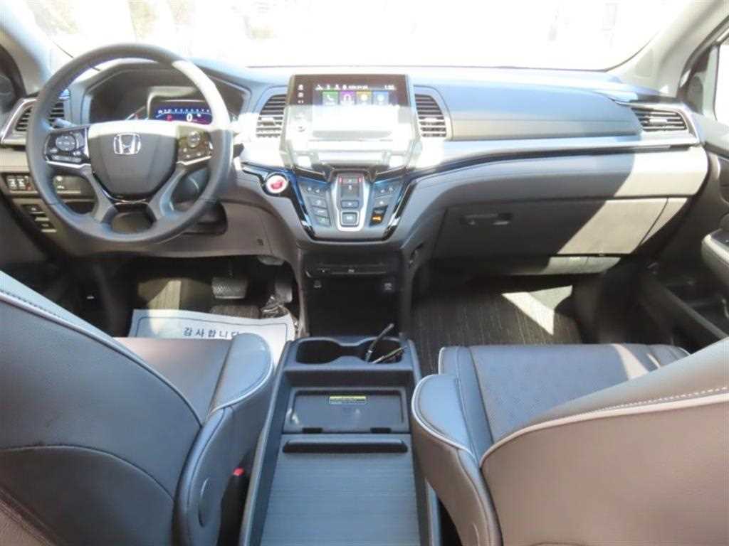 Honda Odyssey 2022 Gris - Importación desde Corea - HF Imports Iquique - Foto 15
