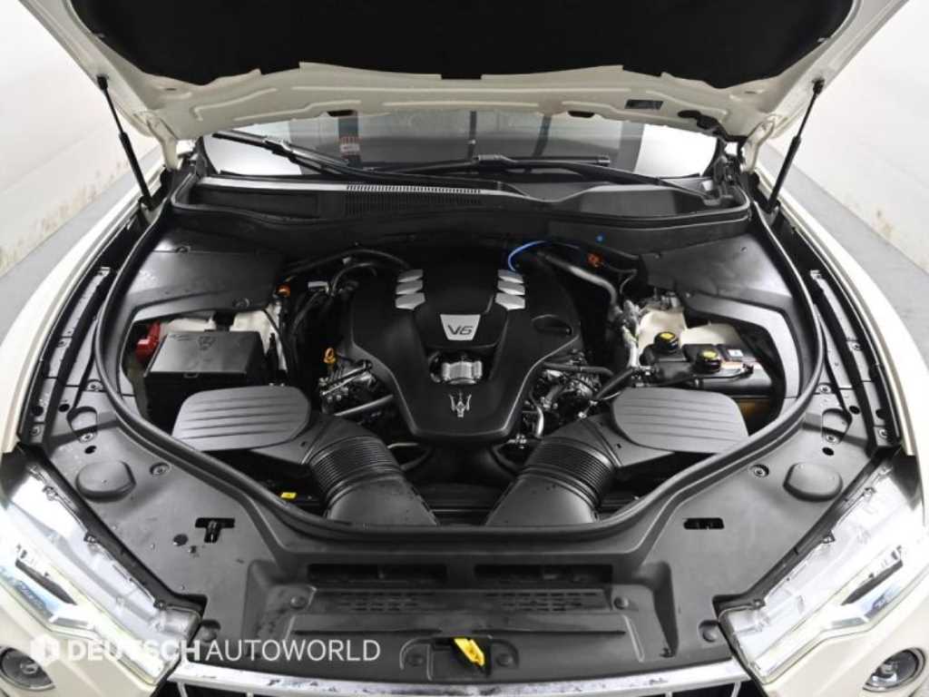 Maserati Levante - Vista 6
