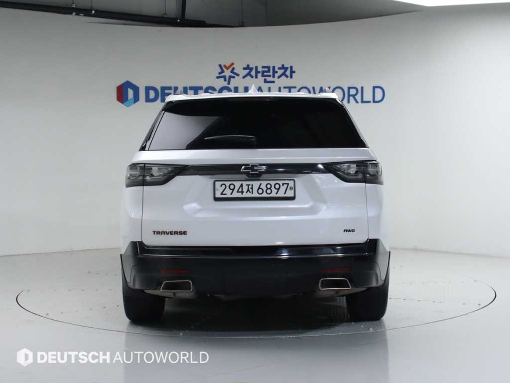 Chevrolet Travers - Vista 4