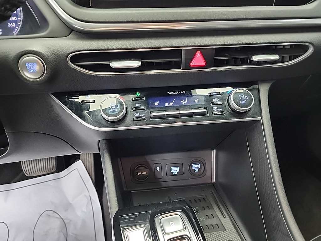 HYUNDAI Sonata - Vista 10