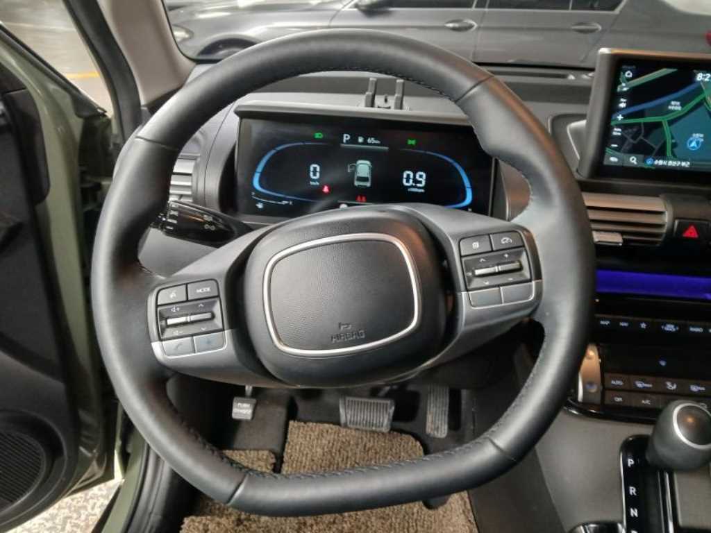 HYUNDAI Casper - Vista 8