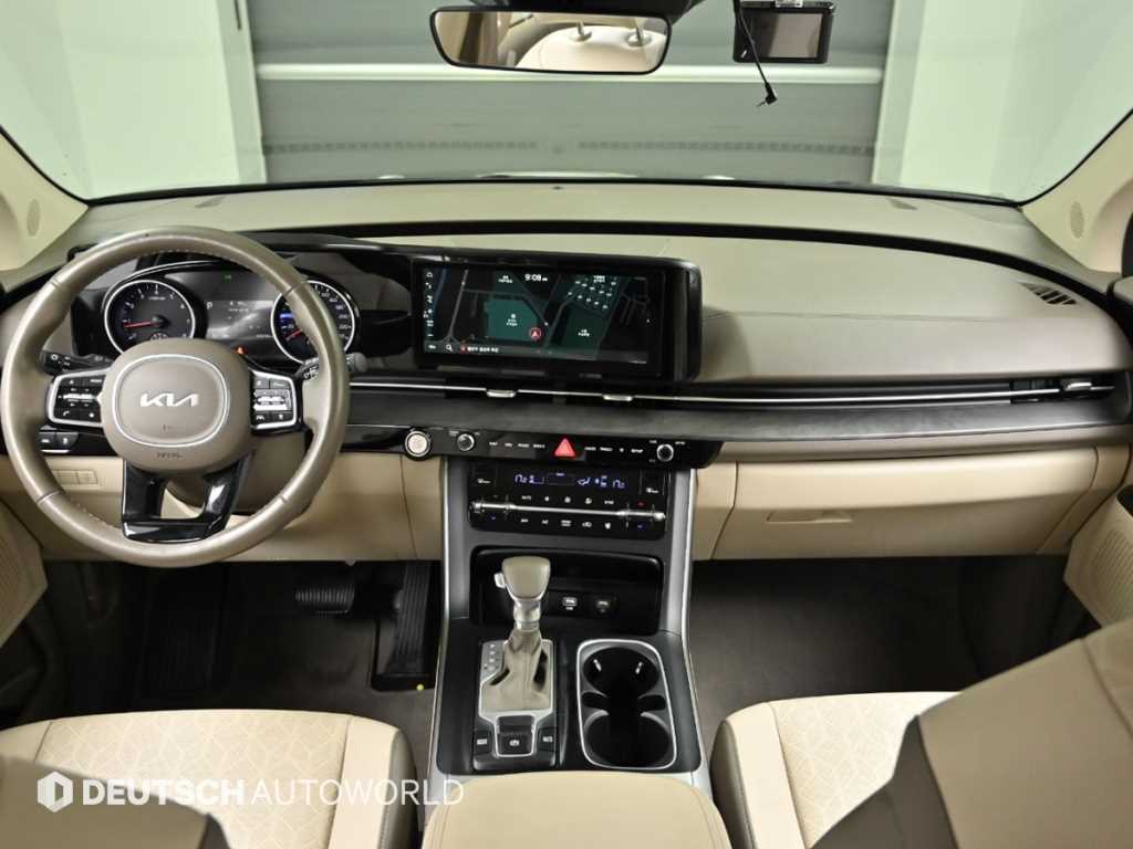 KIA Carnival - Vista 7