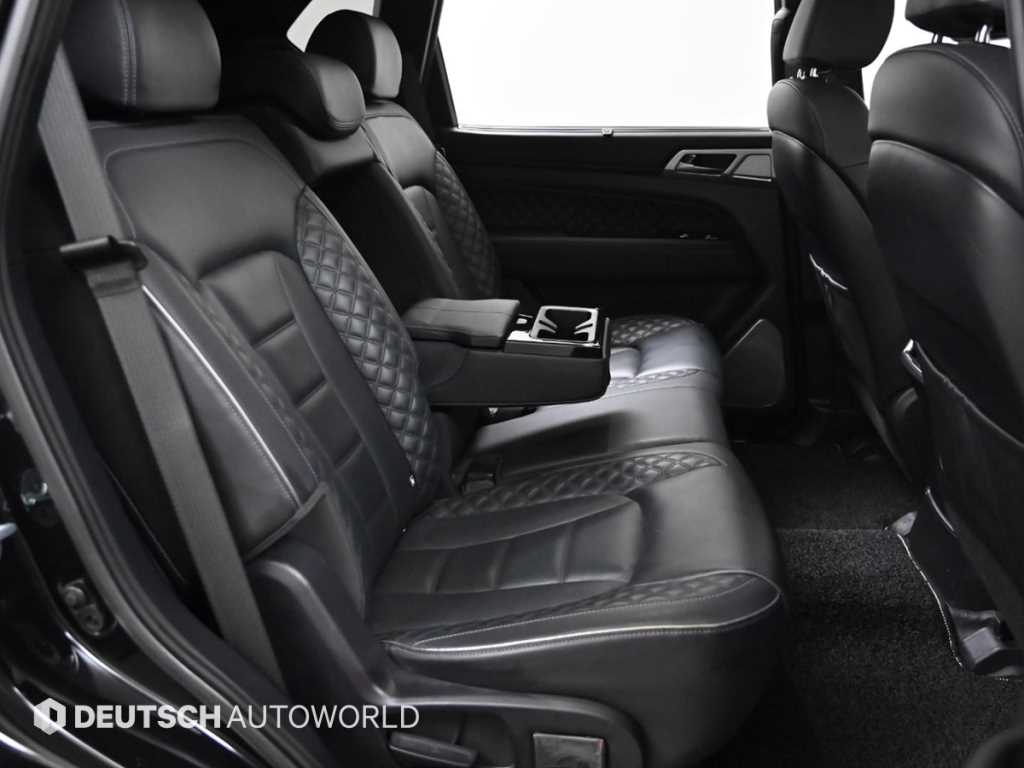 Ssangyong Rexton - Vista 12