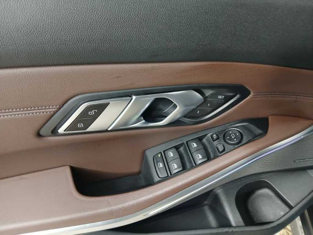 BMW 3 series - Vista 10