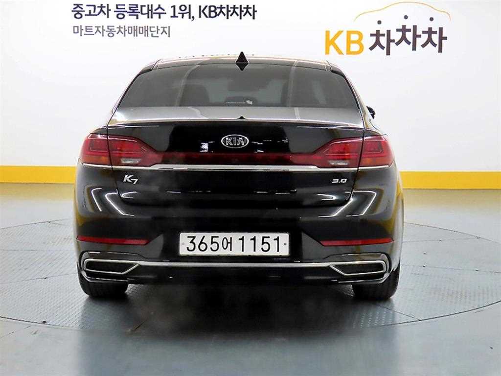 KIA K7 - Vista 3