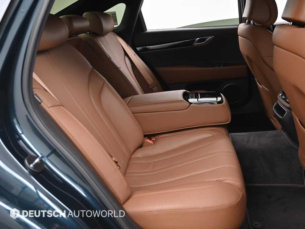 Genesis G80 - Vista 12