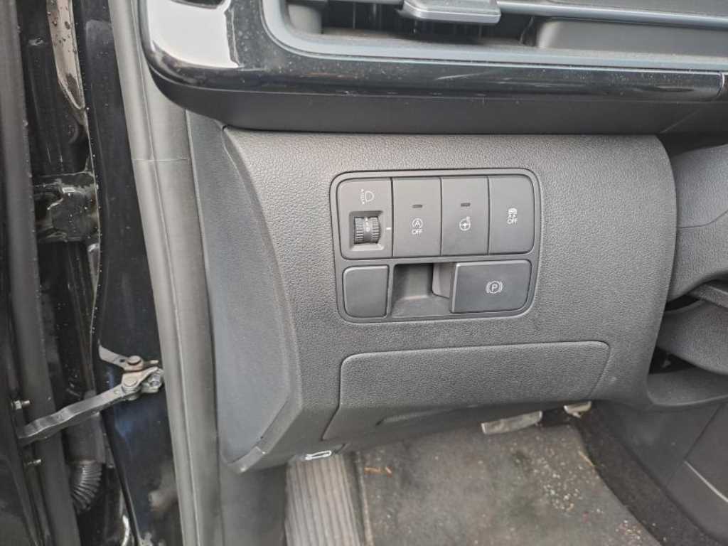 HYUNDAI Staria - Vista 12