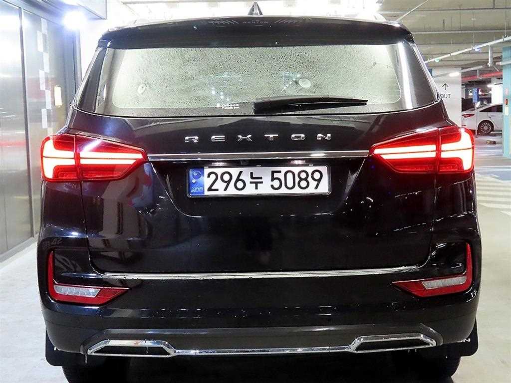 Ssangyong Rexton - Vista 5