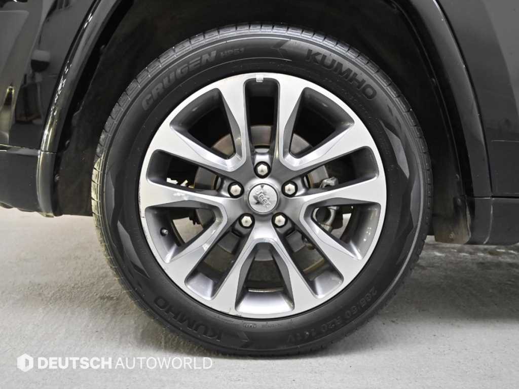 Jeep Cherokee - Vista 5