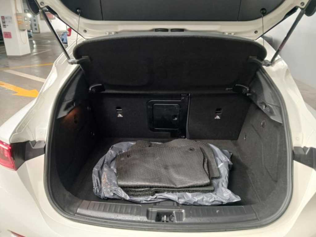 Infiniti Q 2017 Blanco - Importación desde Corea - HF Imports Iquique - Foto 18