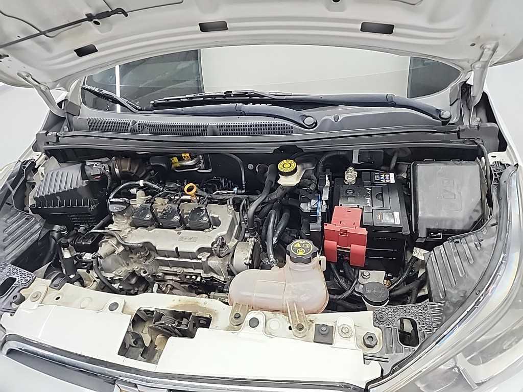 Chevrolet Spark - Vista 5