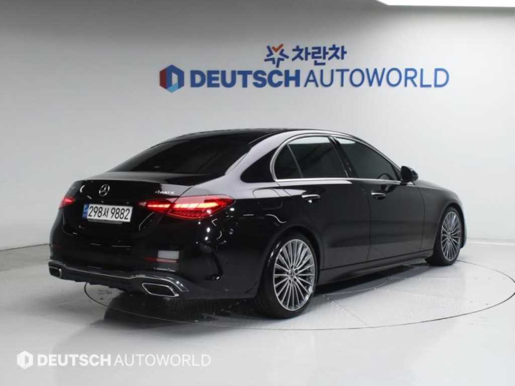 Mercedes Benz C Class - Vista 2